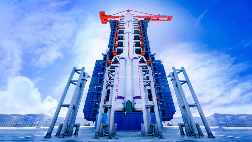 1730076291505190.jpg 4-js金沙100t塔式起重机服务于太原卫星发射基地.jpg